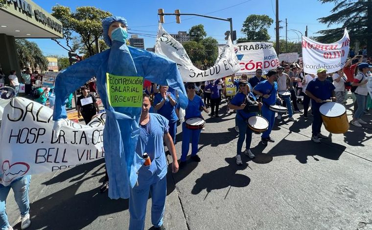 Protesta de trabajadores de la Salud en Córdoba.
