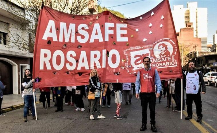 FOTO: Amsafé Rosario desobligó a los estudiantes. 