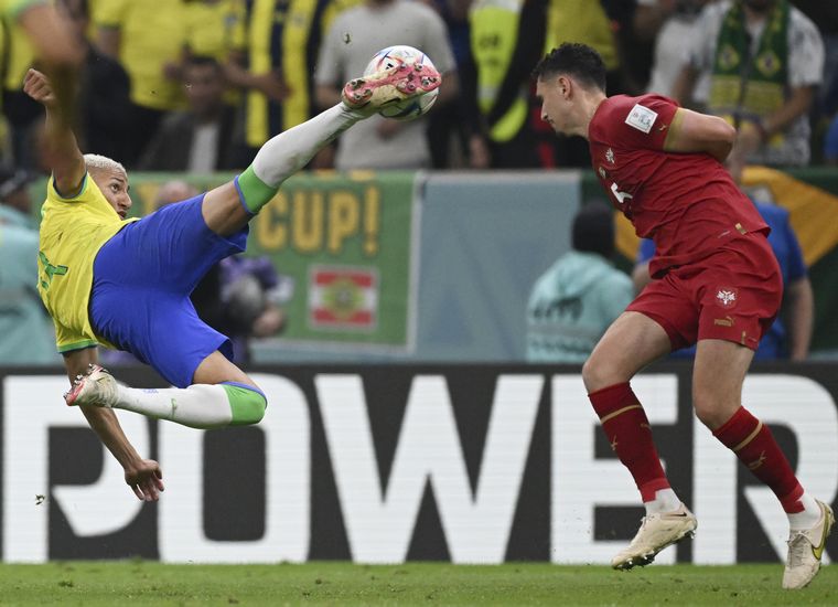 FOTO: El gol de Richarlison fue en la fase de grupos ante Serbia.
