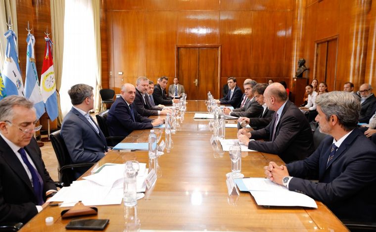 Avanzan en la definición de un plan de trabajo en el Consejo Federal Hidrovía. 