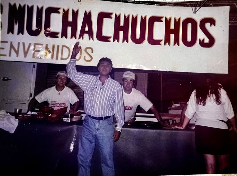 Los Muchachuchos, una parrilla que cumple 40 años en el Festival de Jesús María. 