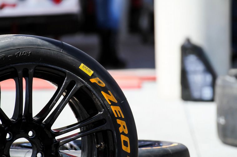 FOTO: Los neumáticos P Zero Slick y Cinturato Rain para el Coronación de Top Race.