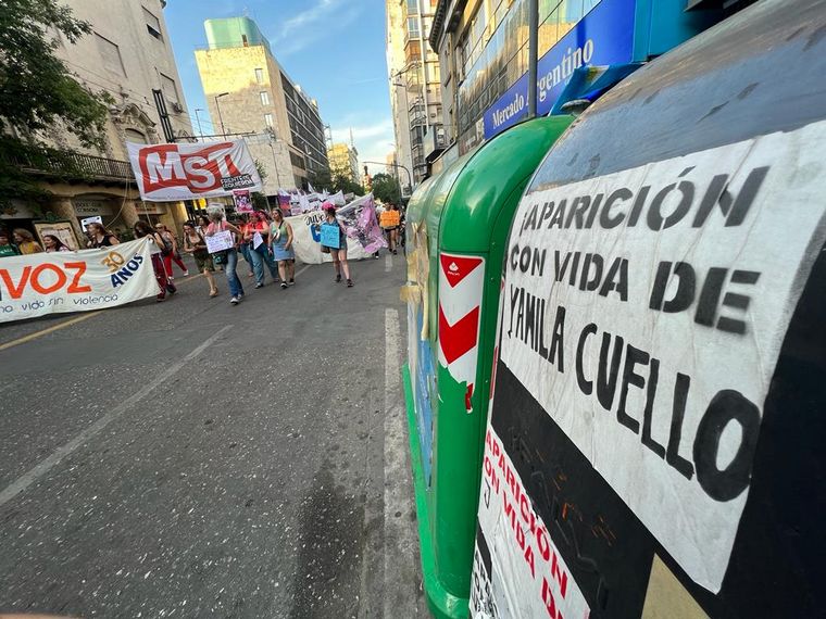FOTO: Marcharon en Córdoba contra la violencia de género
