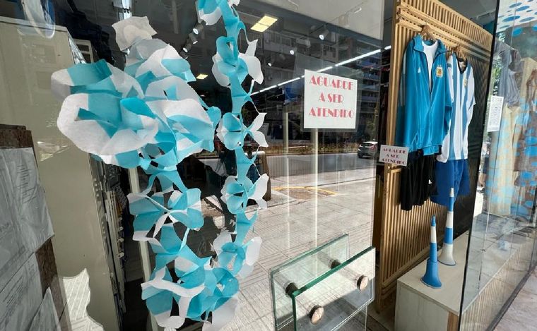 En Córdoba, los hinchas ya palpitan el partido de la Selección con México.