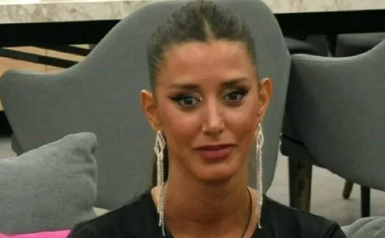 Juliana es la sexta eliminada.