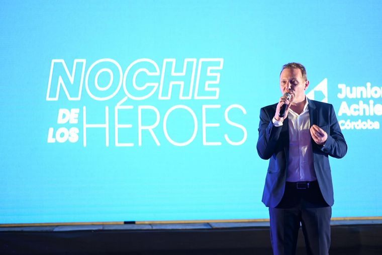 Así se vivió una edición más de La Noche de los Héroes de Junior Achievement