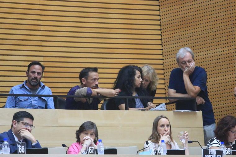 Los familiares de las víctimas estuvieron en la Unicameral.