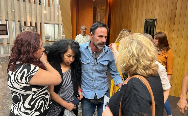 Los familiares de las víctimas estuvieron en la Unicameral.