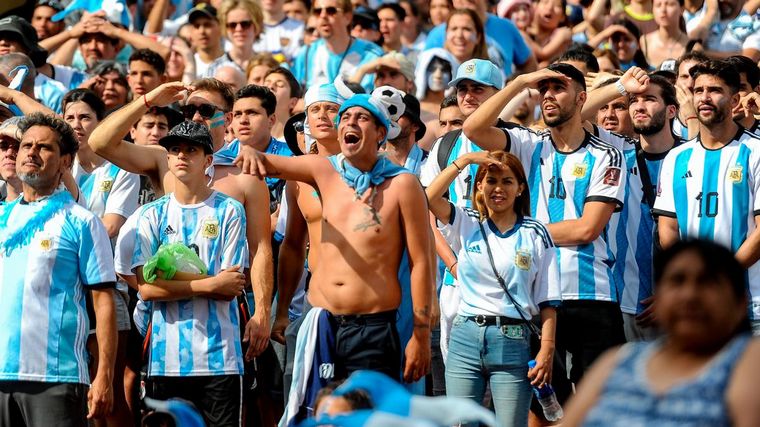 El partido se vivió en todo el país a través de pantallas gigantes