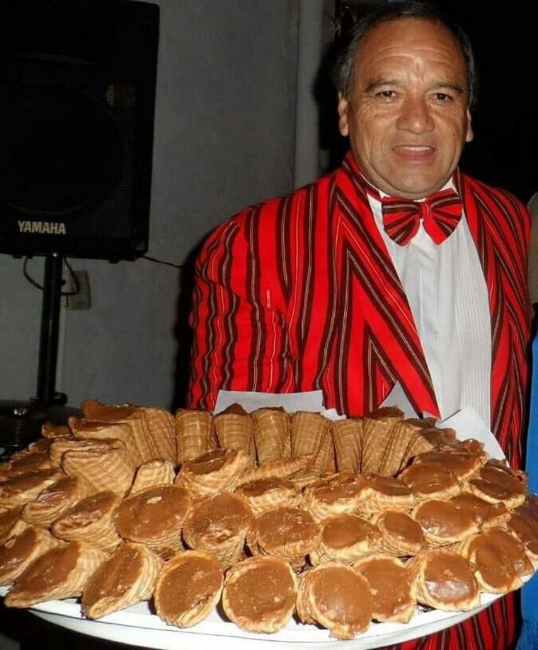 El cubanitero que lleva 43 años trabajando en el Festival de Cosquín