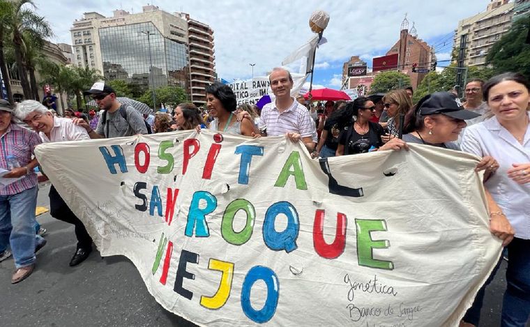 Trabajadores de Salud rechazaron el aumento del Gobierno de Córdoba y van a la calle