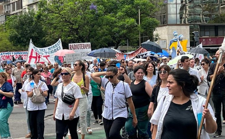 Trabajadores de Salud rechazaron el aumento del Gobierno de Córdoba y van a la calle