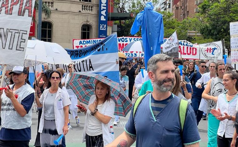 Trabajadores de Salud rechazaron el aumento del Gobierno de Córdoba y van a la calle