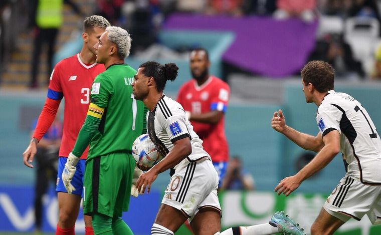 Alemania ganó pero quedó eliminada