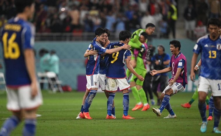 Japón derrotó a España