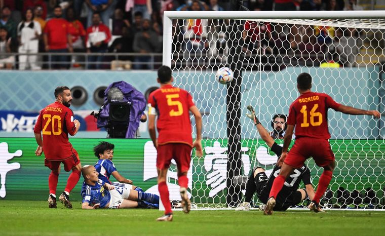 FOTO: Japón derrotó a España