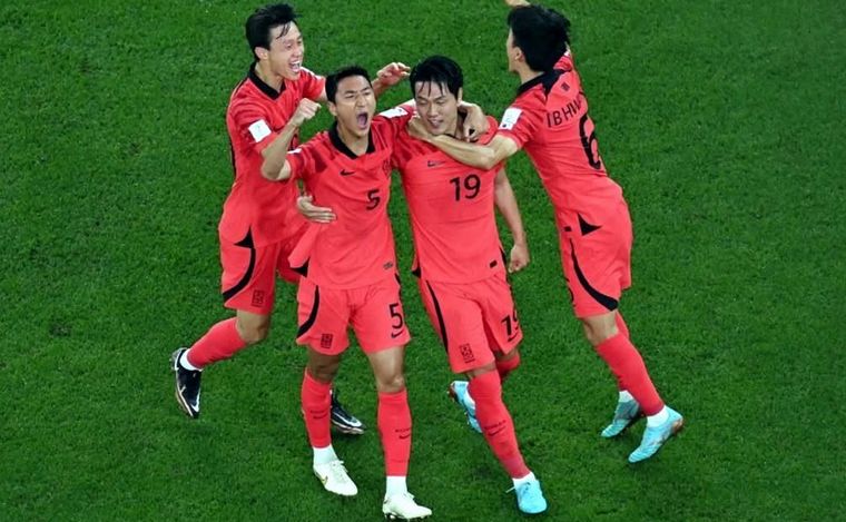 FOTO: Corea del Sur le ganó a Portugal y clasificó a octavos (Foto: @fifaworldcup).