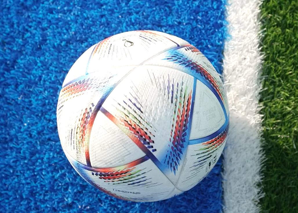 FOTO: La pelota estaba dentro del campo de juego 1.88mm (FOTO: FIFA)
