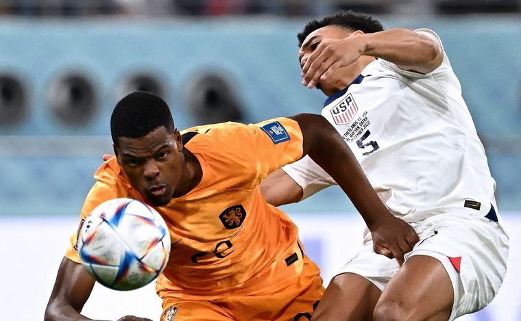 Países Bajos y Estados Unidos se enfrentan por los octavos del Mundial de Qatar.