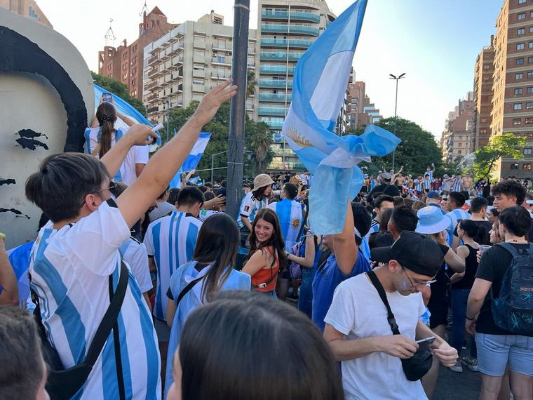 Festejos del triunfo argentino en Córdoba 