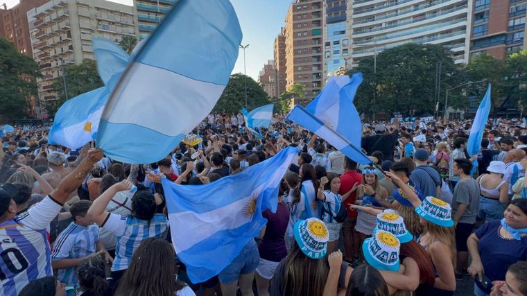 Festejos del triunfo argentino en Córdoba 