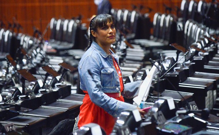 La diputada que propuso sancionar a Messi. (Foto: @MaríaClementeGarcíaMoreno)