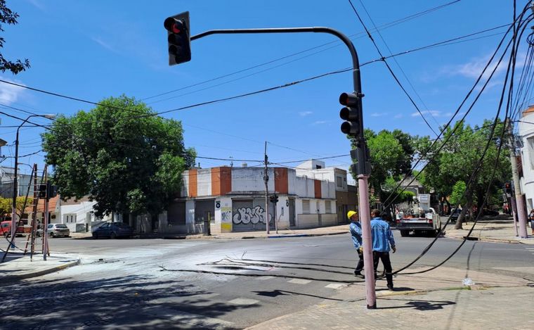 “Llamamos a EPE, a Defensa Civil y 911, me decían que no era cuestión de seguridad