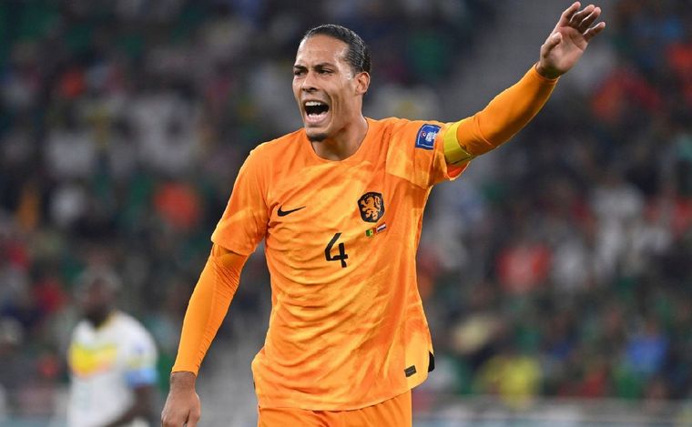 Virgil van Dijk se tiene fe ante Argentina.