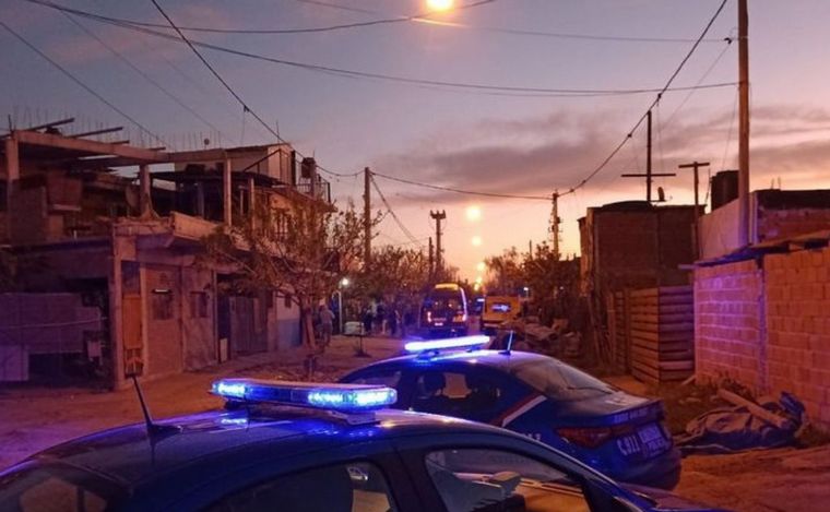 Sangriento crimen en Villa Manuelita: mataron a un hombre de 60 años.