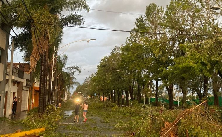 FOTO: Un fuerte temporal afectó a Río Primero.