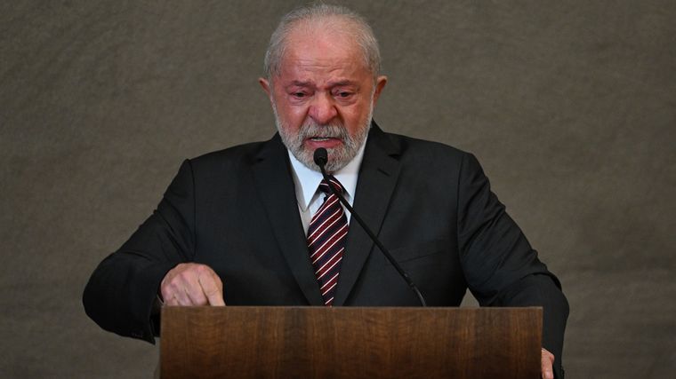 FOTO: Lula agradeció al pueblo el haber 
