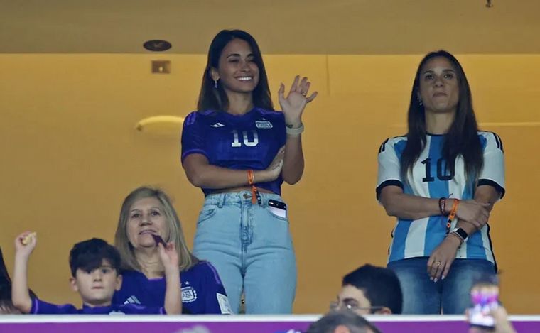FOTO: La familia de Messi, otra vez presente en la tribuna