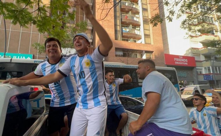 Los festejos en las calles de Córdoba
