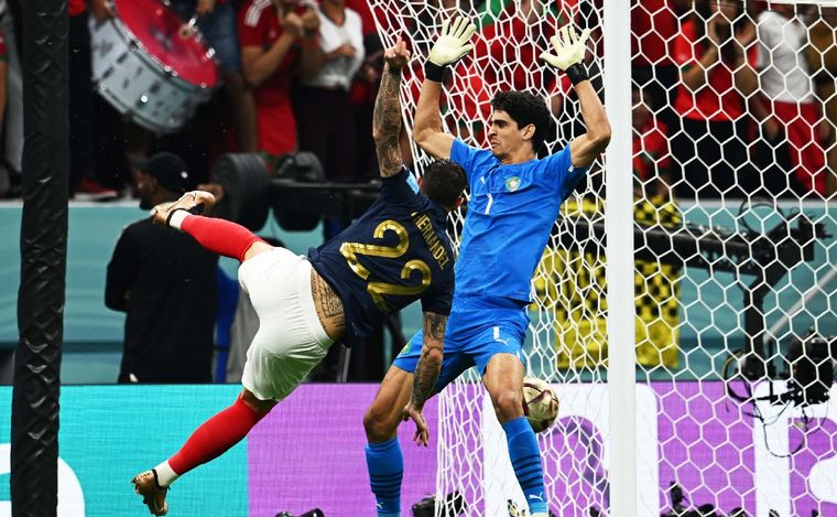 FOTO: Theo Hernández abrió el marcador para Francia.