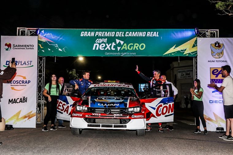 FOTO: El campeón Gerardo Klus con su Mitsubishi en Totoral.