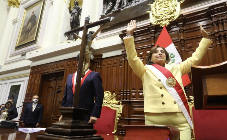 FOTO: La Presidente de Perú no renunciará y exige al Congreso adelantar las elecciones.