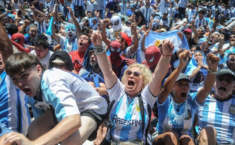 FOTO: Buenos Aires festeja la tercera Copa del Mundo