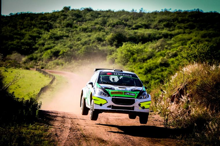 Germán Hubmann (P.208) ganador del Gran Premio en RC2S.