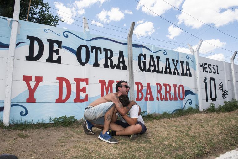 El barrio de Messi festejó como todo Rosario. 