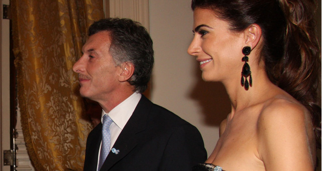 Macri y Juliana se casarán en noviembre.