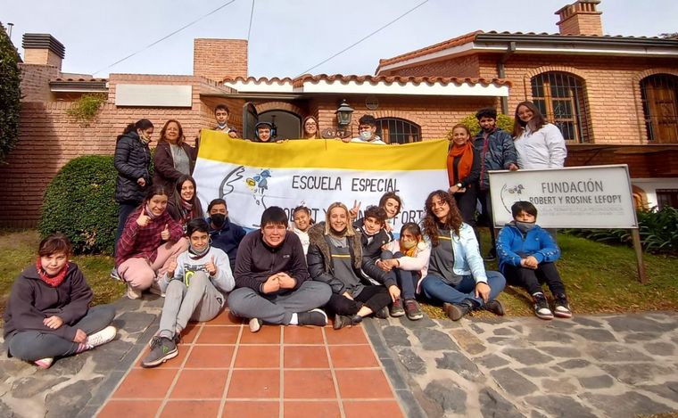 Escuela Robert y Rosine Lefort