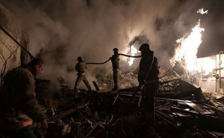 FOTO: Más de 20 muertos tras un incendio en un geriátrico de Siberia. (Foto: Telesur)