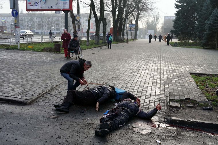 FOTO: Ucrania denuncia bombardeo en Jerson como acto de "terror" ruso en Navidad.