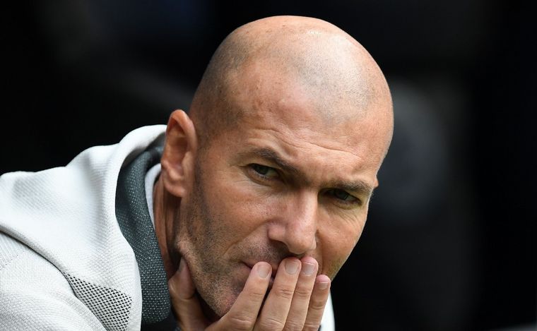 Zidane es uno de los candidatos para ser el próximo entrenador de Brasil.