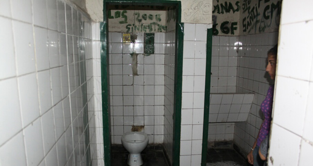 Así está el edificio de la escuela secundaria Alejandro Carbó. 