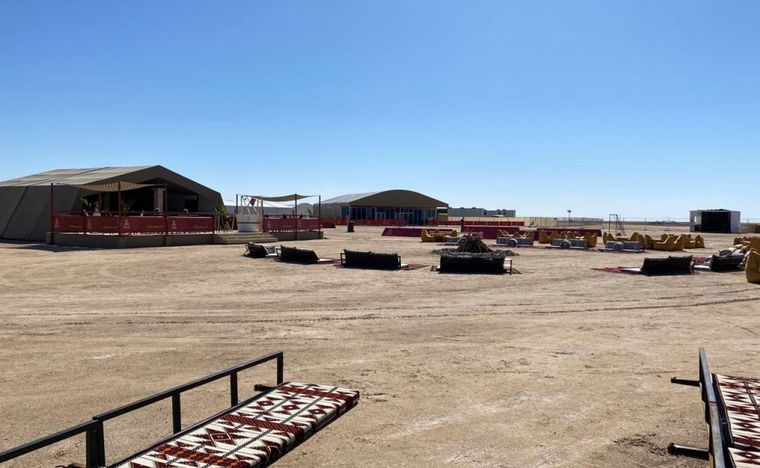 El campamento junto al mar tiene muchas zonas de descanso y de recreación