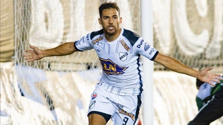 Octavio Bianchi, el goleador que busca Rosario Central