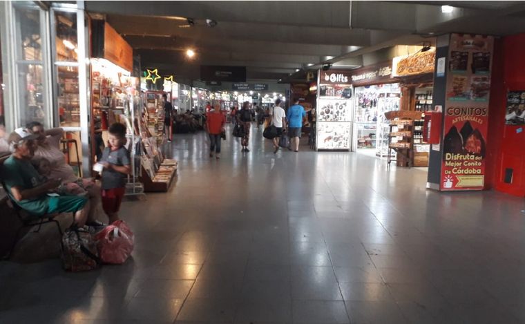 FOTO: Así estaba la terminal de Córdoba el último sábado de 2022.