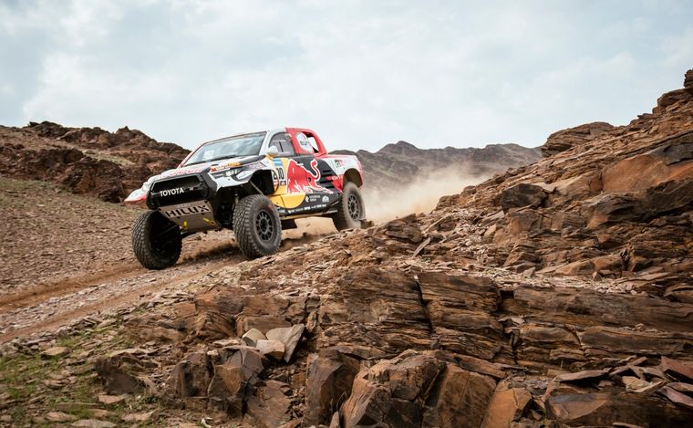 Una etapa dura de la que Al Attiyah sacó provecho