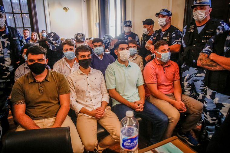FOTO: Los 8 rugbiers detenidos por el crimen de Fernando Báez Sosa.